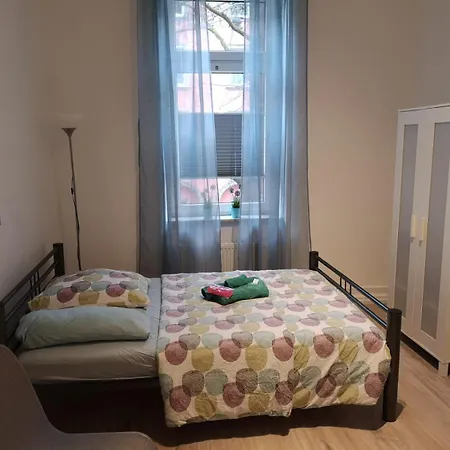 Alicante Privat 5min Walk From Railstation Coblence